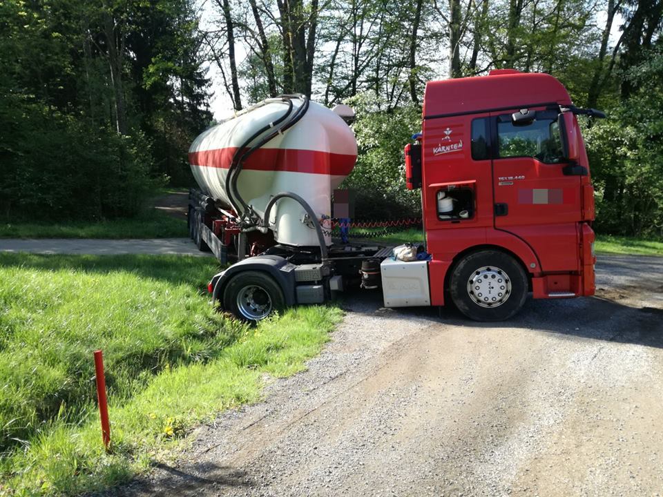 LKW-Bergung in Freiberg